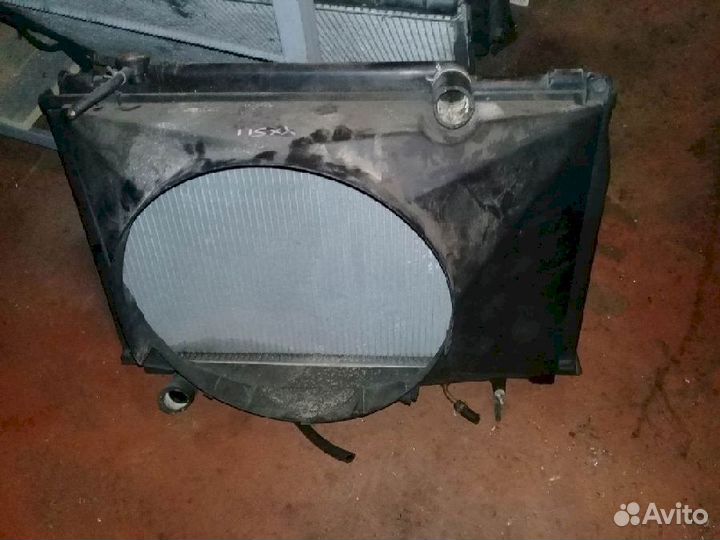 Радиатор охлаждения Toyota Crown YXS10