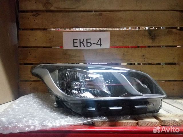 Фара Киа Рио