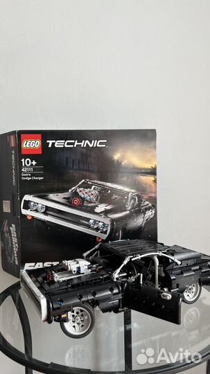 Lego technic Dom's Dodge Charger 42111