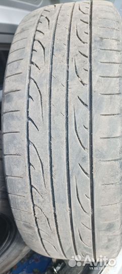 Dunlop DSX 215/60 R16
