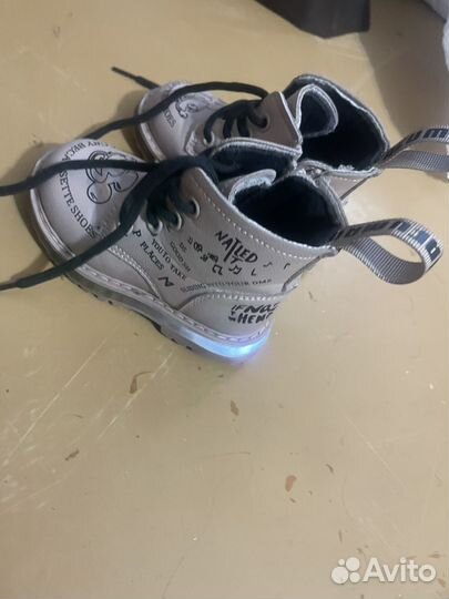 Ботинки на девочку 22 размер