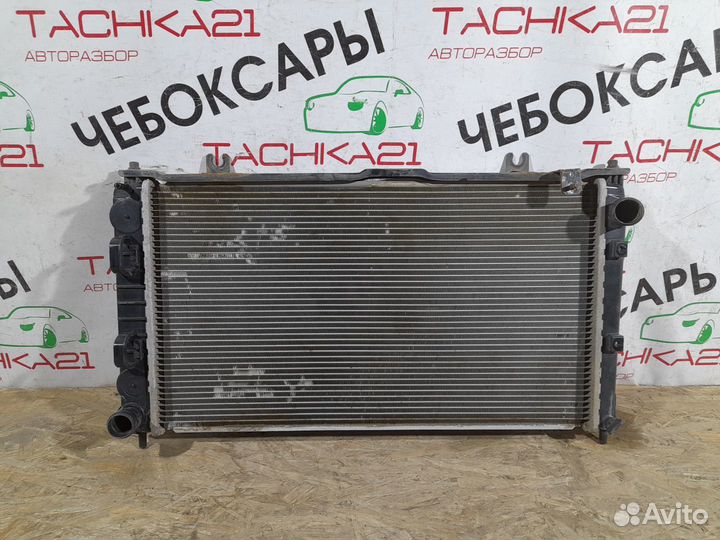 Радиатор охлаждения LADA Granta (2011+)