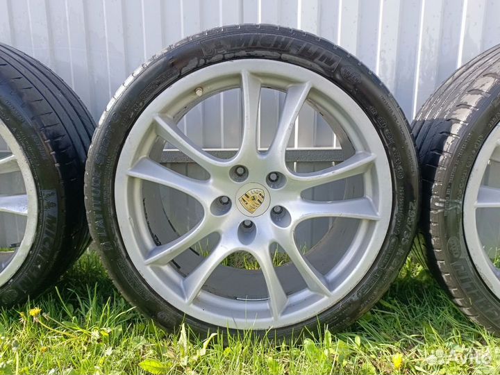Michelin Latitude Sport 3 295/35 R21