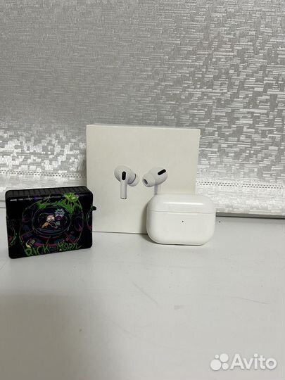 Наушники apple airpods pro(первое поколение)