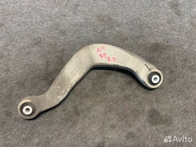 Рычаг поперечный задний левый Audi A4 8K2 2010