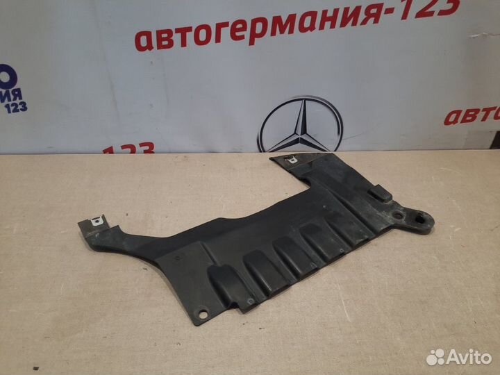 Облицовка заднего бампера Bmw X1 E84 N46B20BD 2012