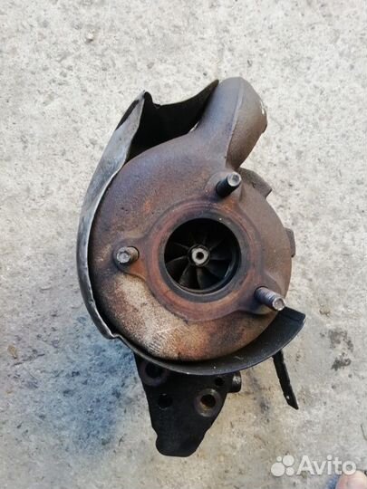 Турбина левая и правая Туарег 5 0