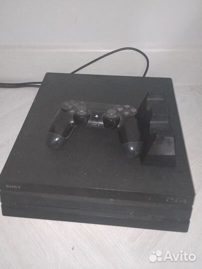 Sony PS4 pro 1tb