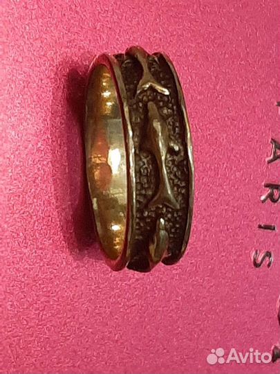 Чеканное Позолоченое кольцо,серебро. 16 размер