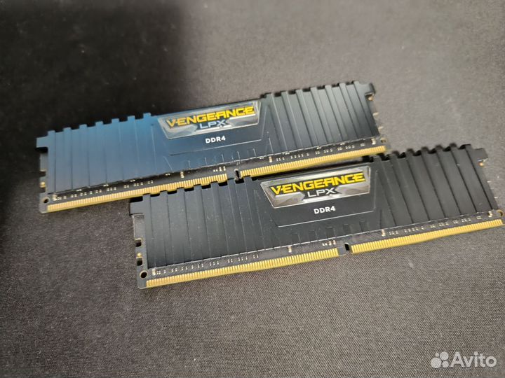 Оперативная память ddr4 16gb corsair 2133mhz