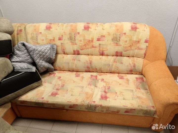 Угловой диван бу