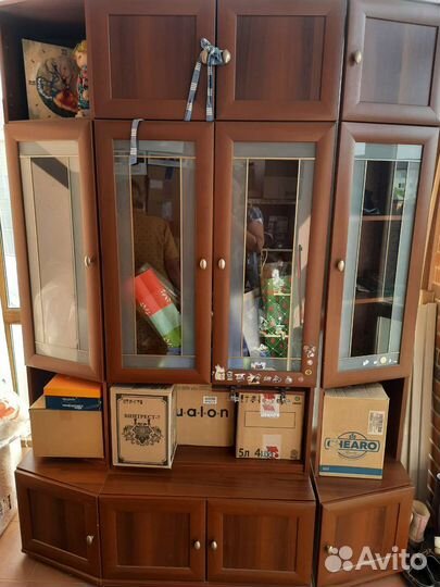 Шкаф сервант бу