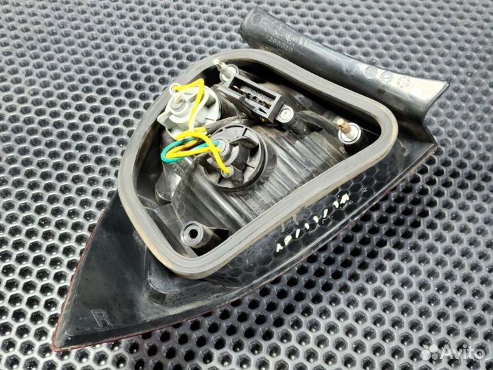 Фонарь задний правый Иран Кходро Саманд