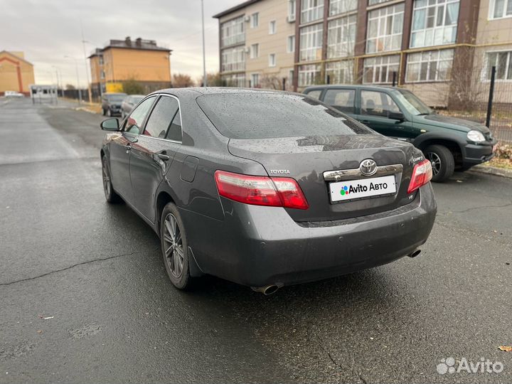 Toyota Camry 3.5 AT, 2010, 225 000 км