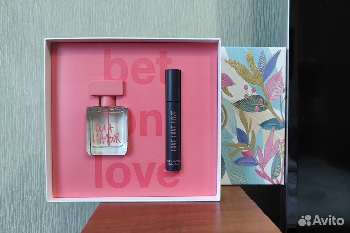 Набор Oui a l'Amour Yves Rocher