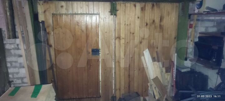 Гараж, > 30 м²