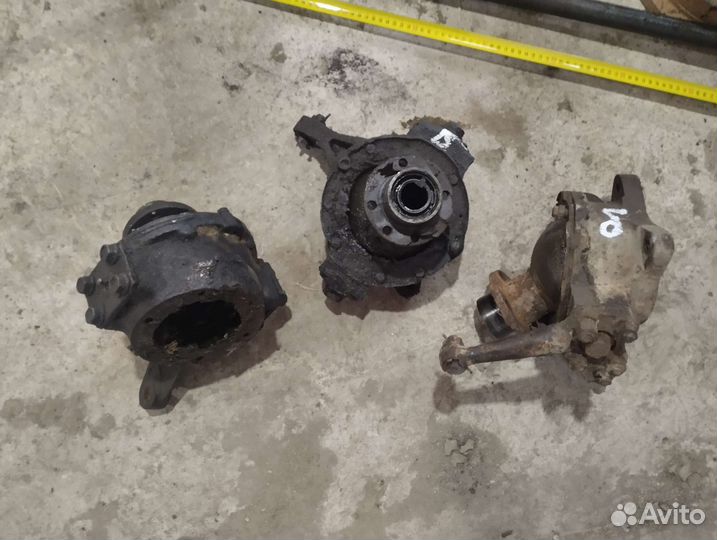 Поворотный кулак на УАЗ