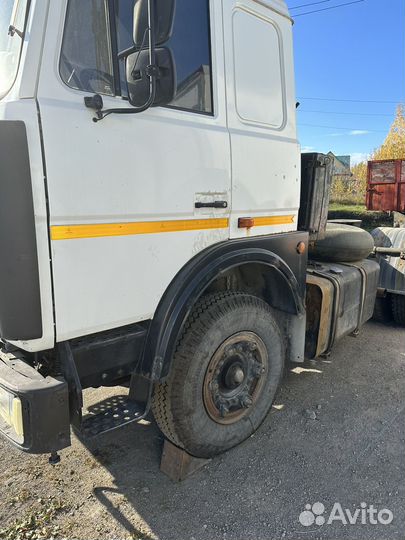 МАЗ 54329-020, 2001