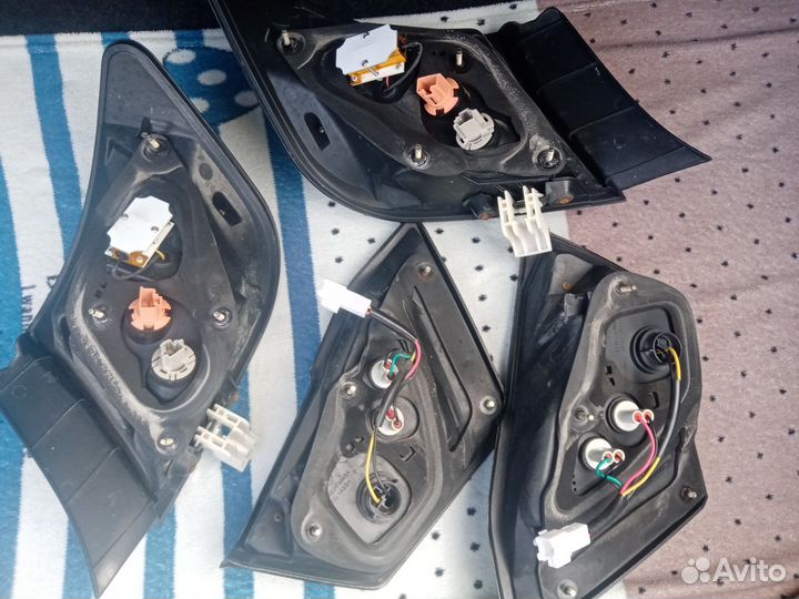 Задний фонарь toyota camry 50