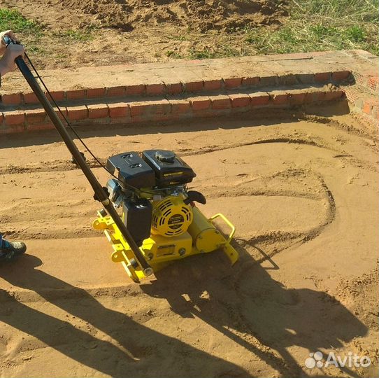 Виброплита и вибратор для бетона