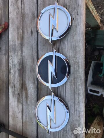 Кнопка открывания багажника Opel Astra J GTC