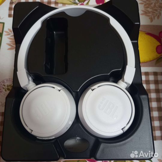 Беспроводные наушники jbl t450bt