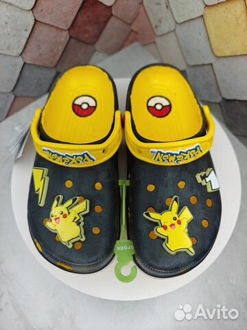 Crocs Pokémon Pikachu