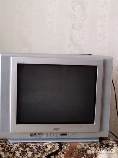 Продаю телевизор
