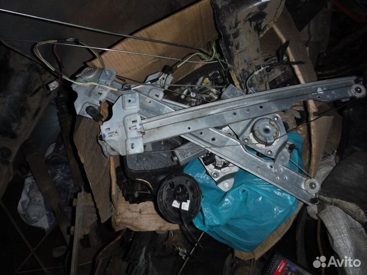 Запчасти на ларгус