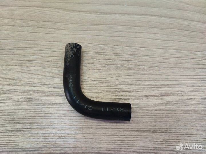 Трубка картерных газов Volkswagen Polo