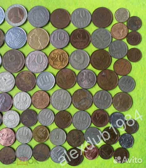 Набор жетонов и монет мира, ссср, 98 штук