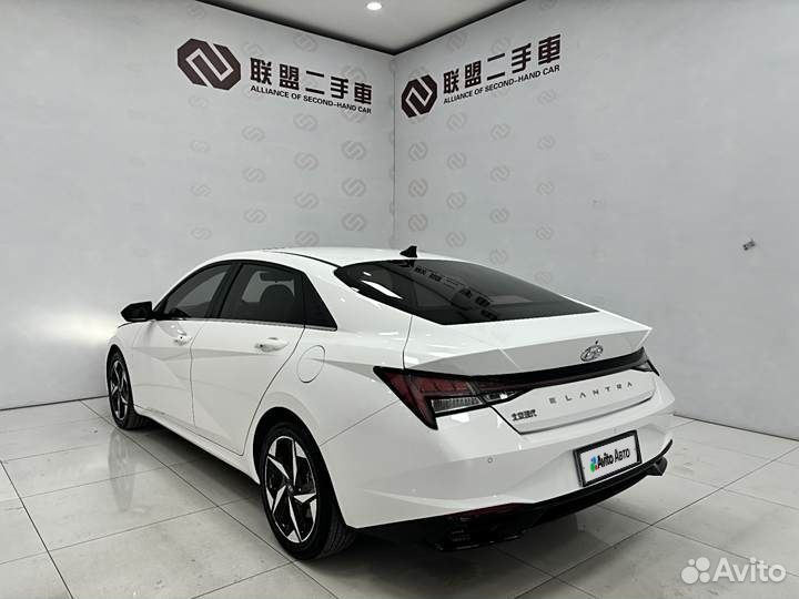 Hyundai Elantra 1.5 CVT, 2021, 27 000 км
