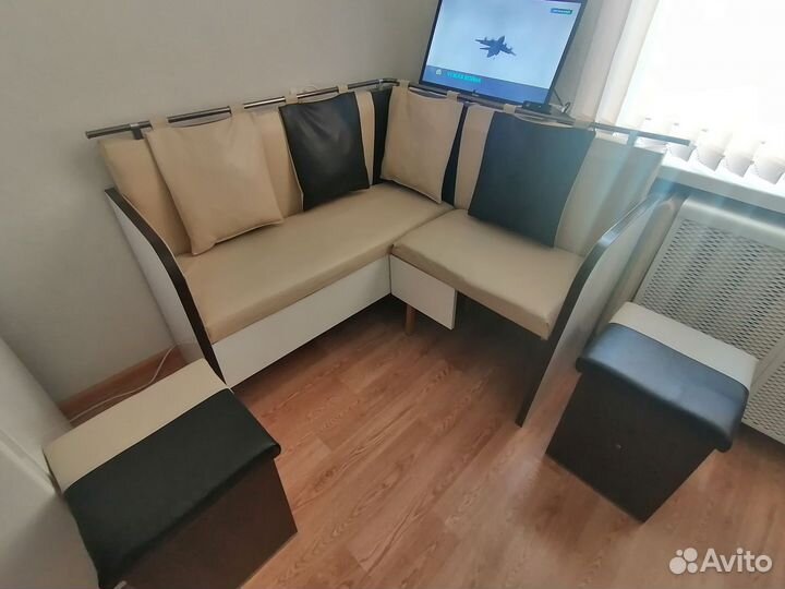 Кухонный уголок