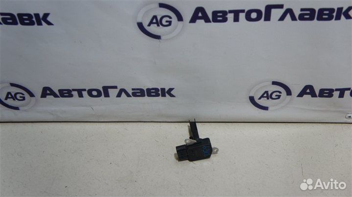 Датчик массового расхода воздуха Honda CR-V