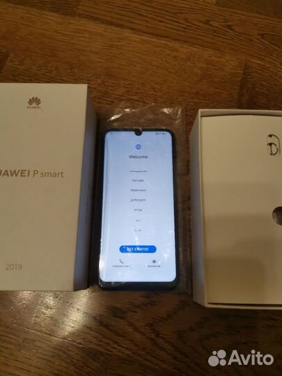 HUAWEI P Smart (2019), 3/64 ГБ