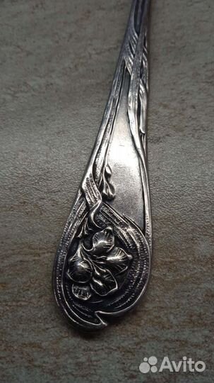 Нож, вилка, лопатка