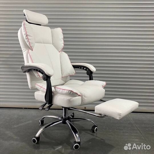 Компьютерное игровое кресло новое