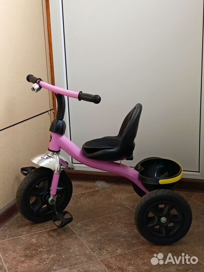 Детский трехколесный велосипед