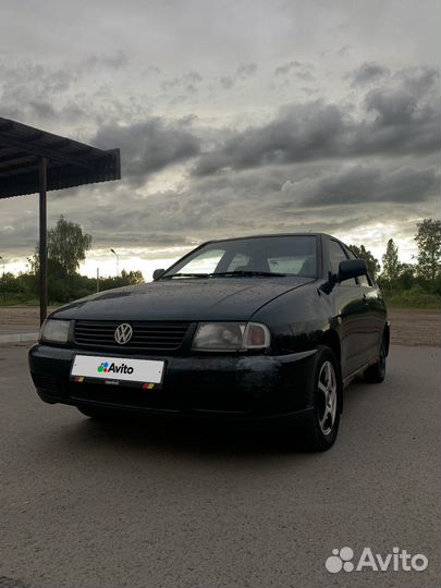 Volkswagen Polo 1.6 МТ, 1996, 399 999 км
