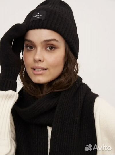 Комплект шарф, варежки и шарф зимний