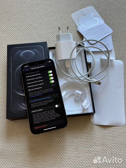 iPhone 12 Pro, 256 ГБ