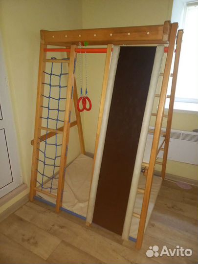 Детская стенка