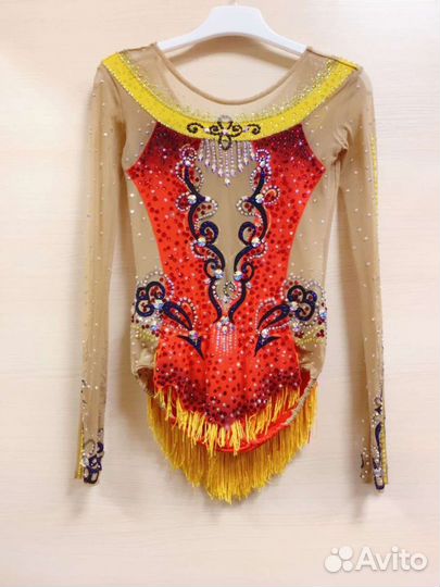 Купальник для художественной гимнастики
