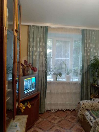 3-к. квартира, 53 м², 1/2 эт.