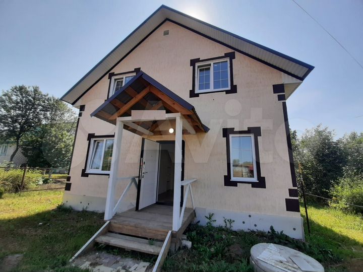 Дом 100 м² на участке 5 сот.