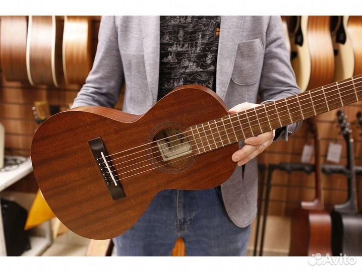 Aria ASA-18H N - акустическая Travel-гитара