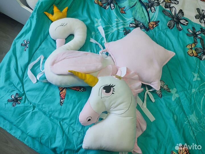 Бортики подушки в детскую кроватку