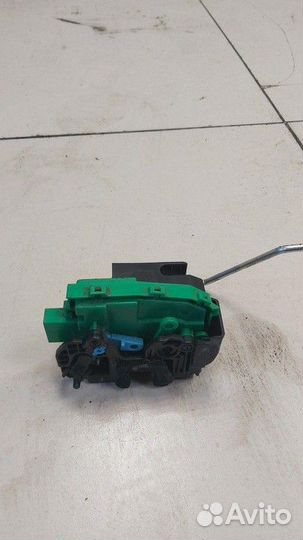 Замок задней правой двери Hyundai Solaris