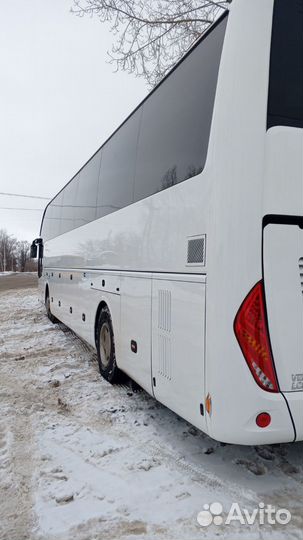 Междугородний / Пригородный автобус Zhong Tong LCK6127H, 2024