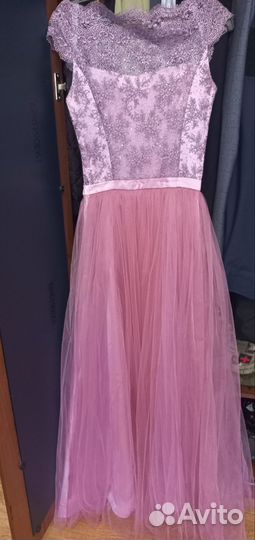 Платье выпускное, одевалось один раз